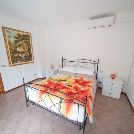 Casa Maya Sarnano Esterno foto